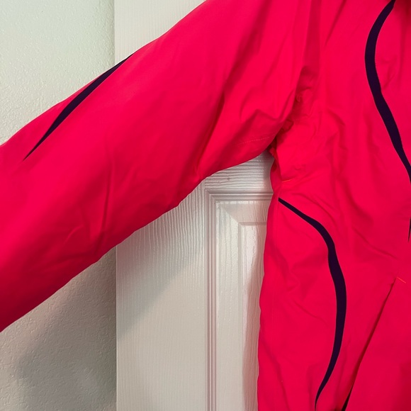 The North Face Pink and Purple Ski Puffer Jacket - Picture 3 of 16